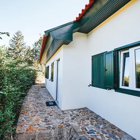 Casa Colina E Lobos By Quantique 펜션 비에이라도미노