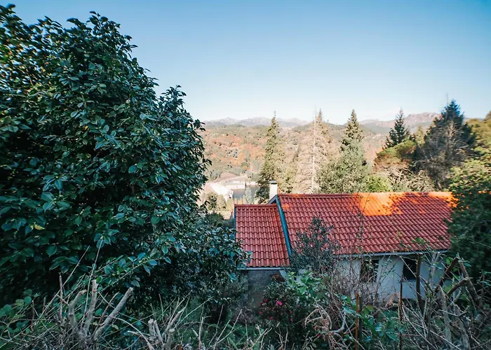 Casa Colina E Lobos By Quantique *