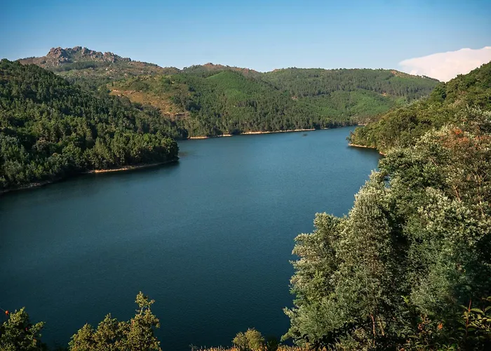 Casa Colina E Lobos By Quantique * Vieira do Minho